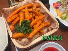 -8PINTS八品脱·日料·烧鸟·精酿小酒馆(莘庄店)