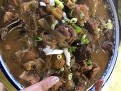 -华龙特色大骨鸡农家菜馆