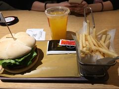 -麦当劳(新王府井店)