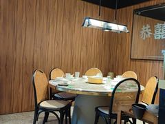 大堂-禄婶鸡煲·打边炉