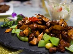 -湖庭壹品鸭王·传统北京烤鸭·别墅私房菜·庭院宵夜(江宁店)