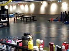 -康慈健身(雅戈尔雷迪森广场店)