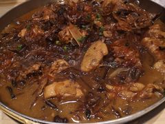 小鸡炖蘑菇粉条-老江南春·中国龙菜(衡山路店)