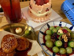 青提沙拉-夏星酒馆(剑桥公社店)