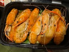 -肥肥虾庄·金牌油焖大虾(汉街SKP店)