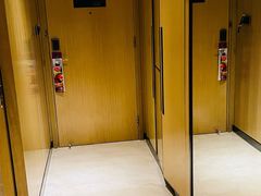 -中山利和希尔顿酒店