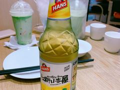 汉斯小木屋菠萝啤味碳酸饮料-秦香阁·西北家常菜(徐汇日月光中心店)