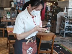 -必胜客(巴沟店)