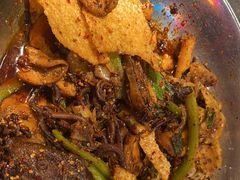 -嘎嘎鸭下巴·爆辣干锅(明教寺店)