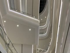 -北外滩来福士办公楼西塔-地下停车场