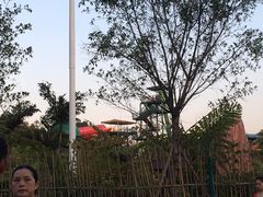 -泸州欢乐派海滩公园