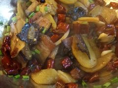 -湘聚缘湘菜馆(斜土路店)