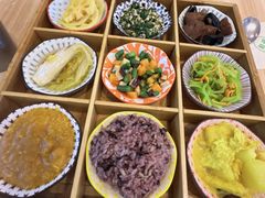 -轻蔬不用等·素食(江苏路店)