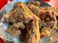 -BHC炸鸡(明洞总店)