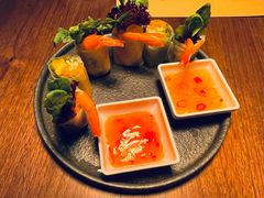 越南传统生包鲜虾春卷-来龙里 精致 东南亚餐室(万象城店)