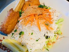 -大头虾越式风味餐厅(光明广场店)