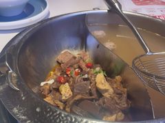 -左庭右院鲜牛肉火锅(环球港店)