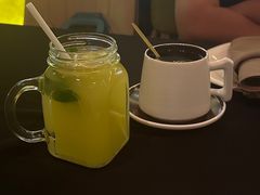 -Efes Turkish & Mediterranean Cuisine 艾菲斯餐厅(陆家嘴店)
