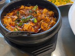 -石磨豆花家常菜·牦牛排土火锅