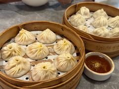 -莱莱小笼·乔艾