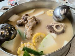 -肥仔文澳门猪骨煲(南京西路店)