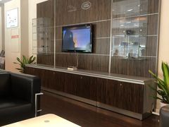 -上海伟杰·捷豹路虎4S店(闵行店)