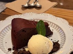 -FAT COW(静安寺店)
