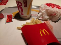 -麦当劳(海岸城店)