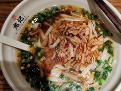 炒肉米粉-湘人龙记老长沙米粉(鸟巢店)