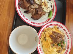 -蓝精灵乐园·世茂精灵之城主题乐园