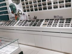 -宝岛眼镜·蔡司·依视路·青少儿近视防控验配中心(西市城购物中心店)