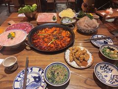 -旧街市鲜货老火锅(大光路店)