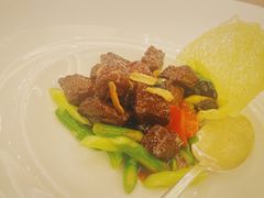黑金雪花牛肉粒-上海和平饭店龙凤厅 Dragon Phoenix