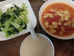 -鲸育宝宝月嫂(徐汇店)