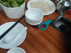 -五指山生态小黄牛(皮皮虾海鲜广场店)