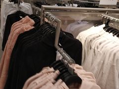 -H&M(华润万象城店)
