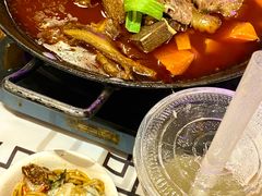 -霄汉牛三鲜湖北砂锅菜(万松园2店)
