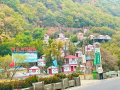 -沣峪森林公园龙潭戏水景区