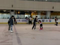 -冠军冰场CHAMPION RINK(百联又一城店)
