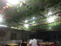 -金渔村海鲜烧烤大排档