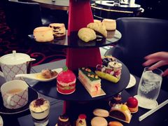 -Salon de The de Joel Robuchon(外滩18号店)