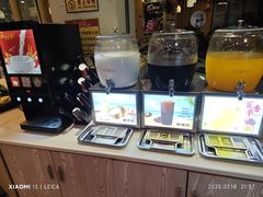 -尚品海鲜肥牛自助火锅(湖明店)