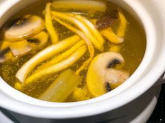泉水仙鸡汤锅-先机®·泉水鸡汤(七星岗店)