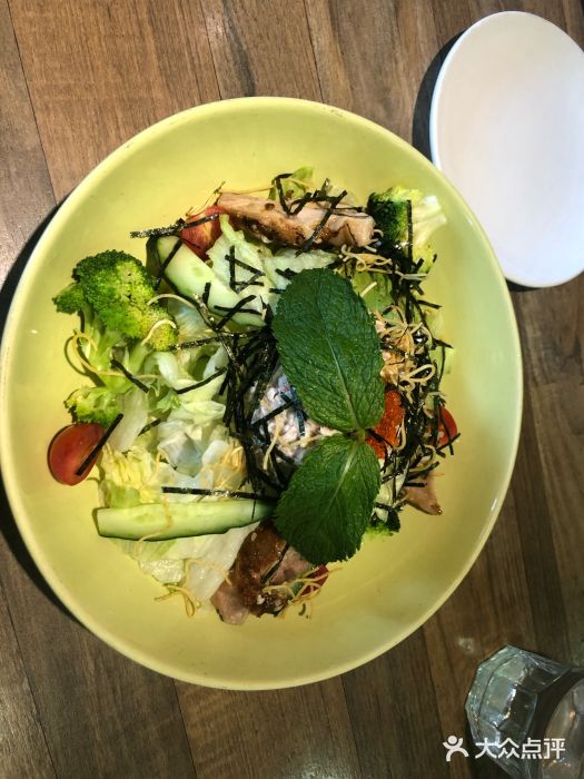 卡朋西餐(利和广场店)渔夫沙律图片