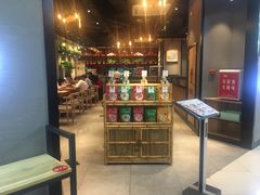 -渝是乎川渝小炒(新世界百货望京店)