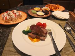 -食百绚全日制餐厅(成都棕榈泉费尔蒙酒店)