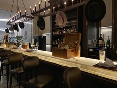 -卡佩罗意大利餐厅及酒吧Al Cappello Trattoria