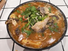 -肥汁米蘭香港米线(长宁来福士店)