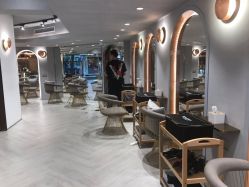 -苏豪路易士·嘉玛发廊