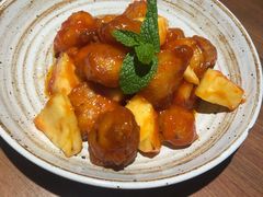 菠萝咕咾肉-青年公社烤鸭(宝杨宝龙广场店)